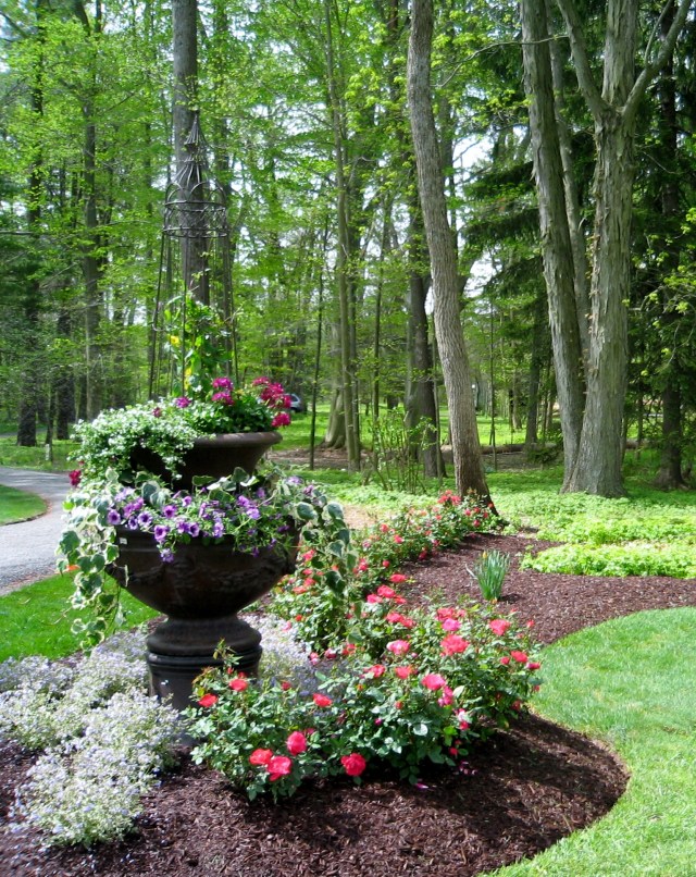 Another gorgeous landscape installation at a past Bucks County Designer House.