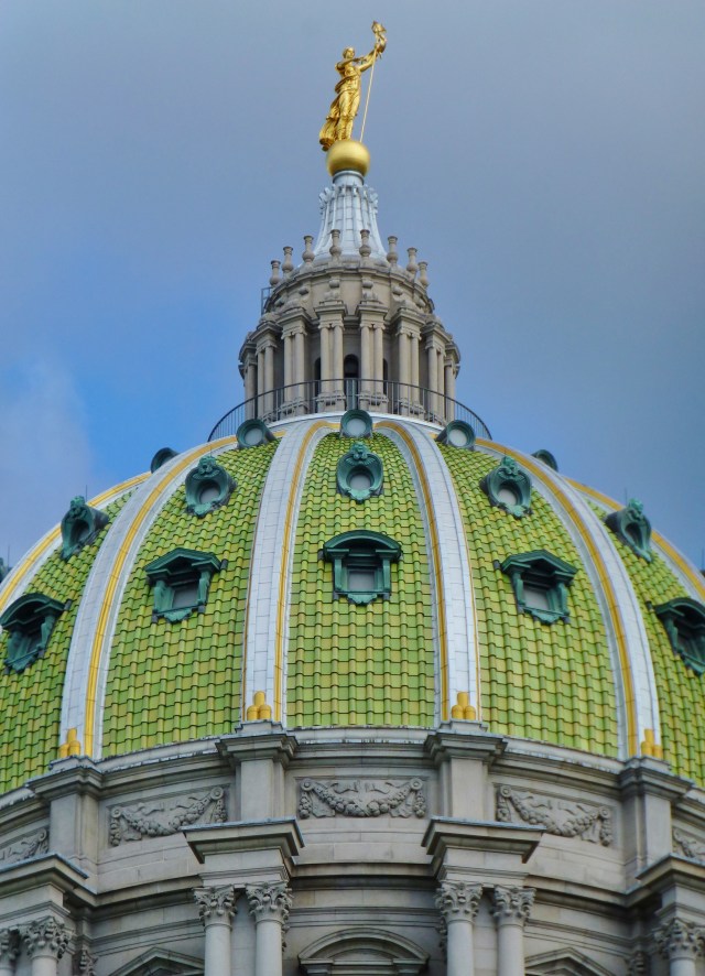 I'll leave you with this one last view of the enormous green tiled dome of the main rotunda, framed against the bright blue sky.  How marvelous!