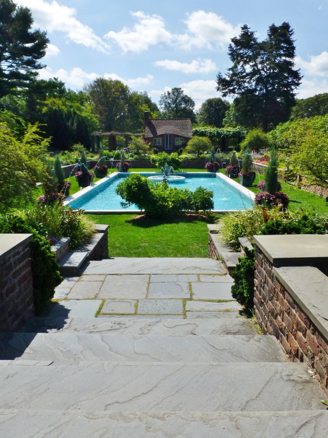 The absolutely spectacular pool at Planting Fields Arboretum.  Plantings in this garden are laid out very symmetrically, and the overall space has a very English feel to it.   Obviously we visited the Park on an equally spectacular summer day! 
