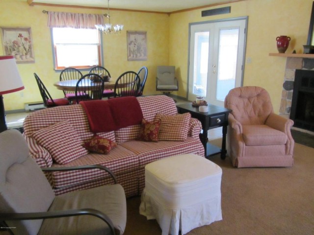 85 Hawthorne Drive Jim Thorpe Inside