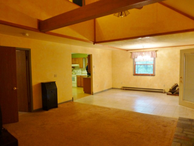 mountain-house-main-area-before-2